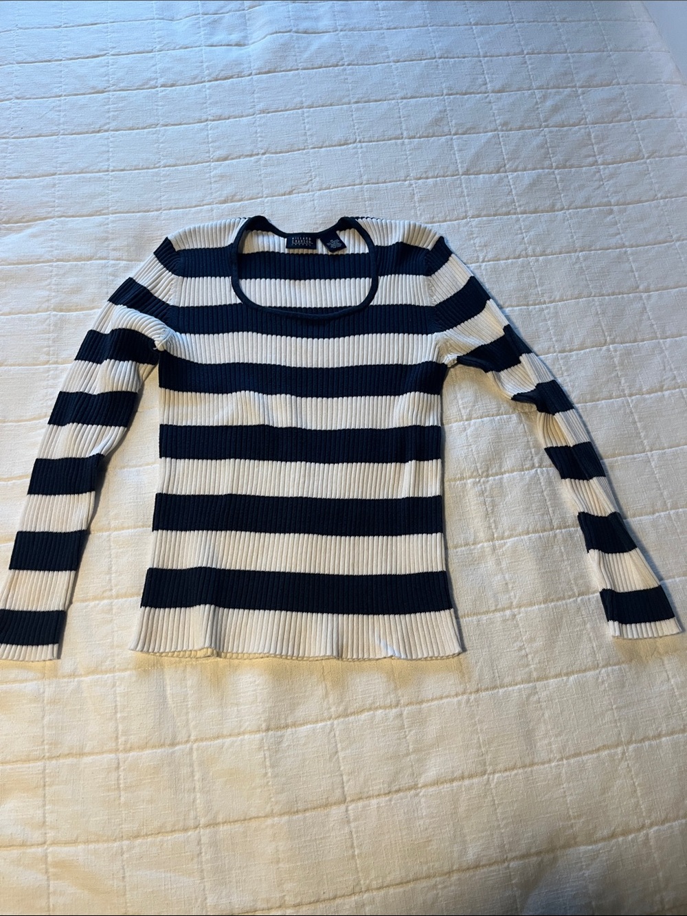 Hillard & Hanson Navy and White Striped Ribbed Long-Sleeve Top